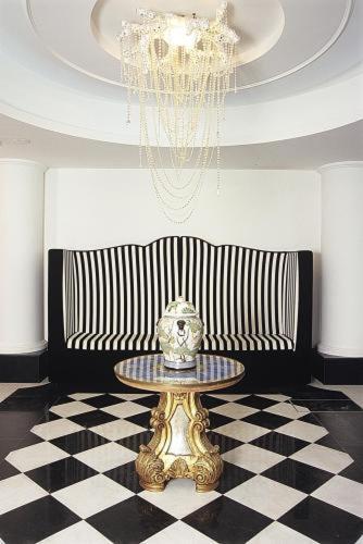 M Glamour Hotel ガビッチェ・マーレ エクステリア 写真